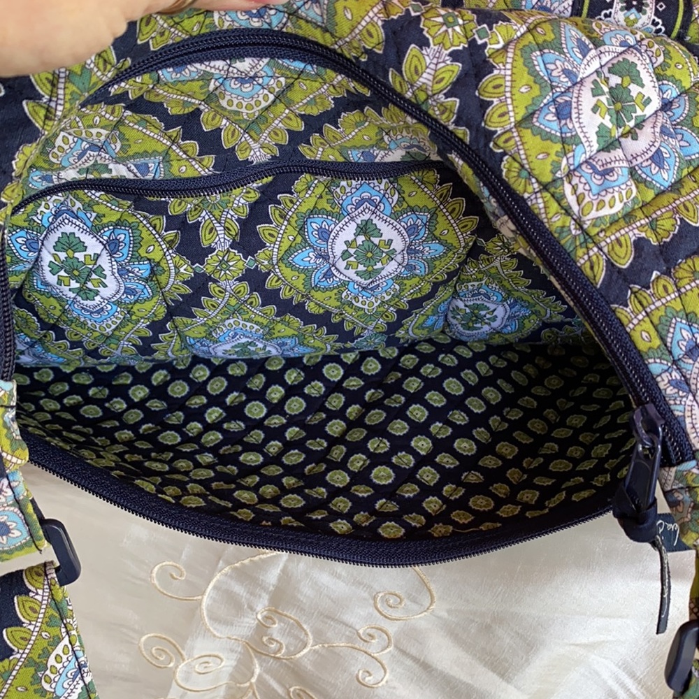 Vera Bradley Retired Cambridge Sherry Handbag - Picture 3 of 5